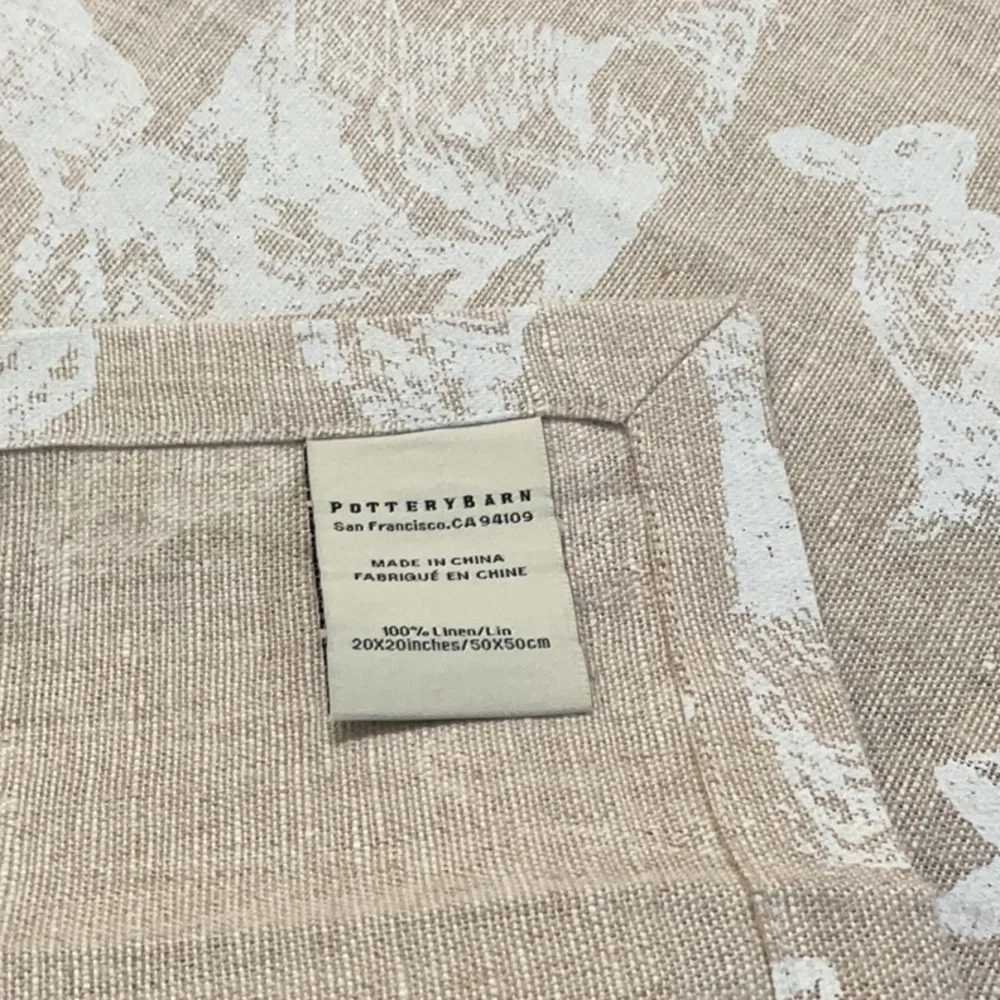 Pottery Barn Bunnies and Rabbits table runner and 10 napkins. New-never used.